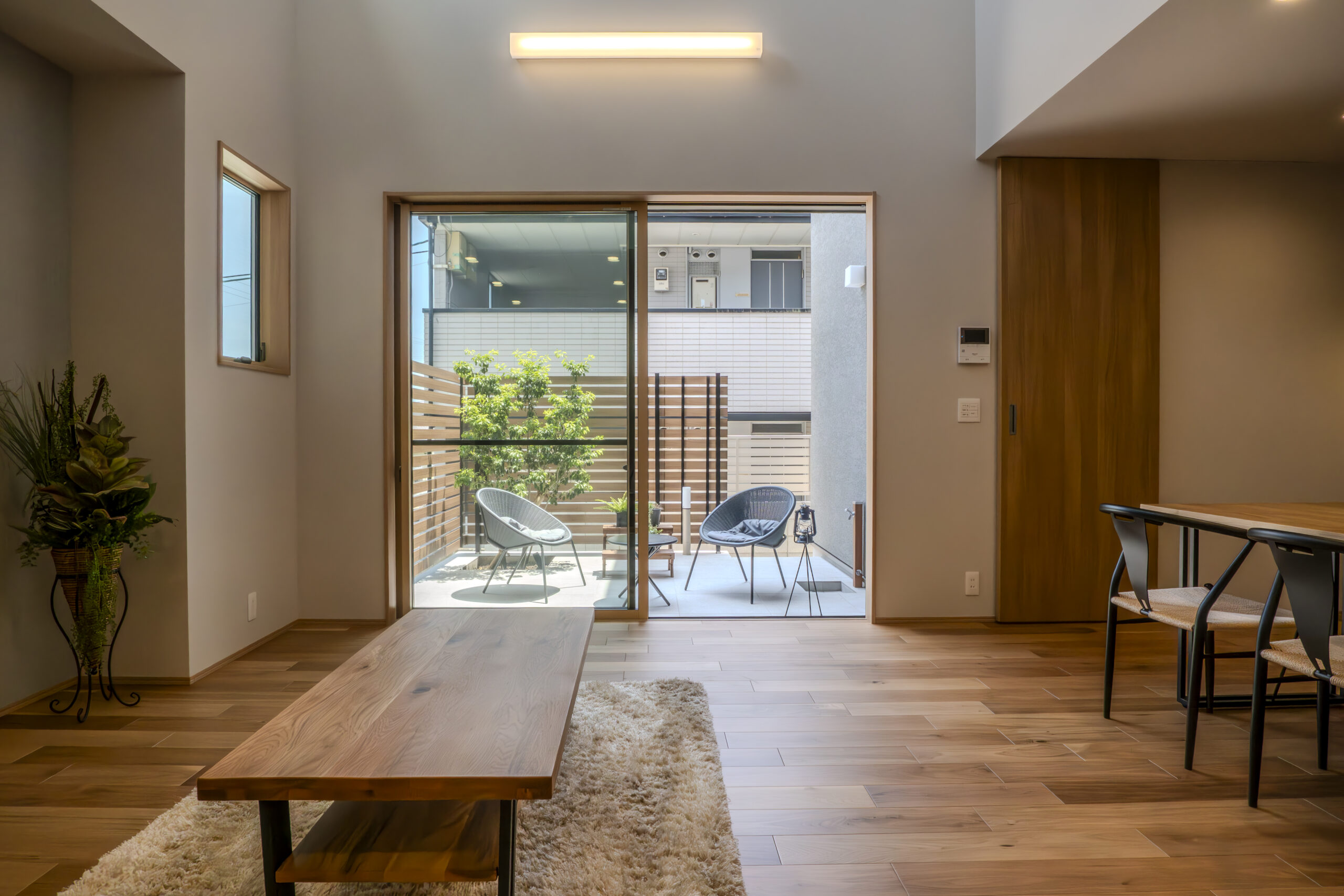 アウトドアリビングのある家