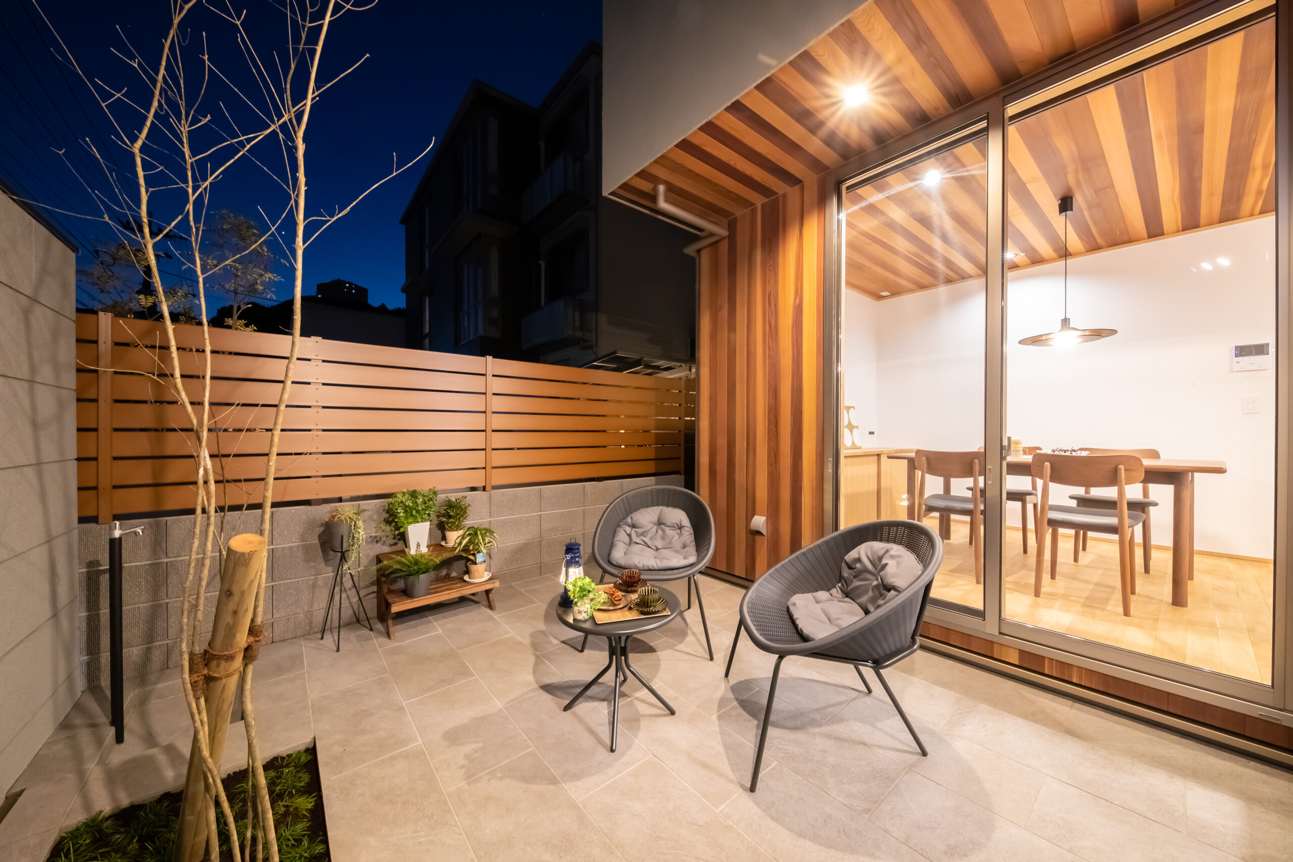 プライベートテラスのある家